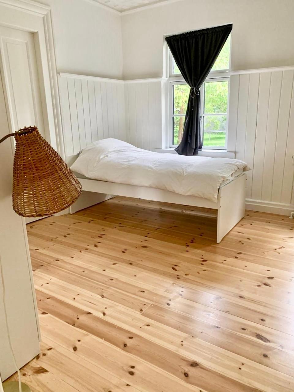 Villa Apartment Near Lousiana Humlebæk Buitenkant foto
